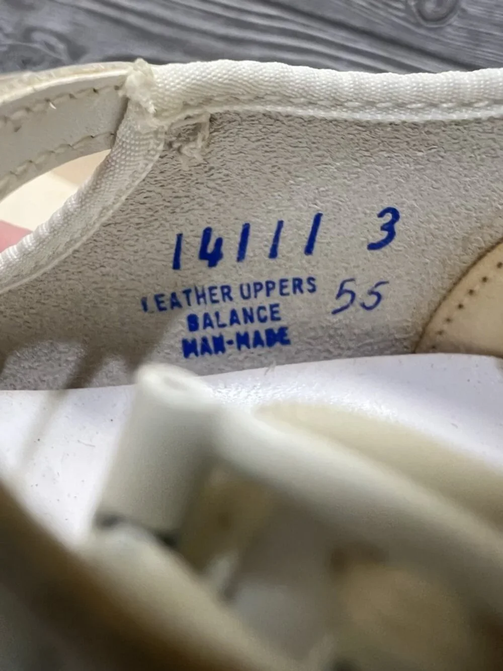 Vintage Lullaby Baby Shoes Size 4 Girl’s White Mary Janes Original Box